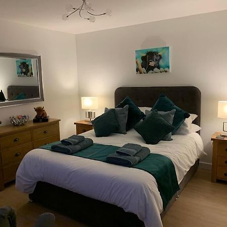 Cruachan Cabin Skeabost Eksteriør billede
